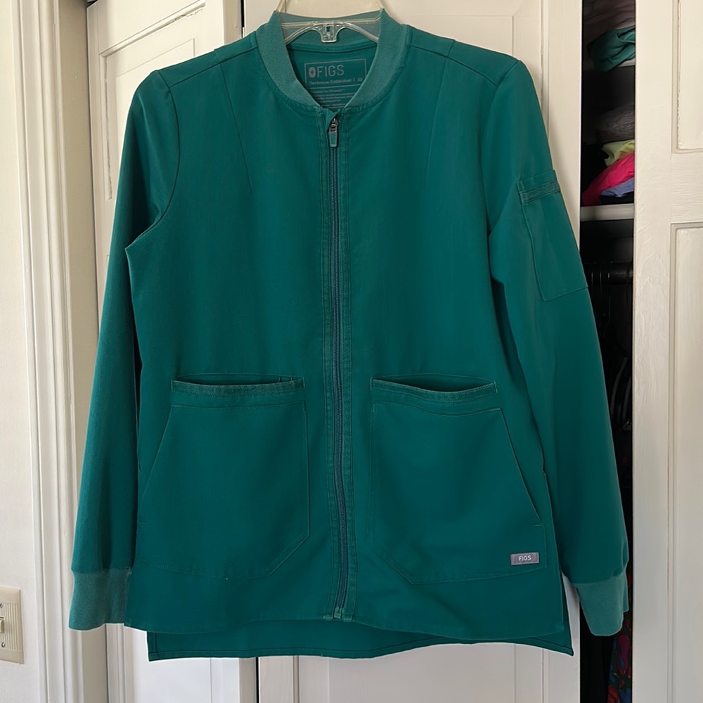 Figs Women's Jacket in Teal
